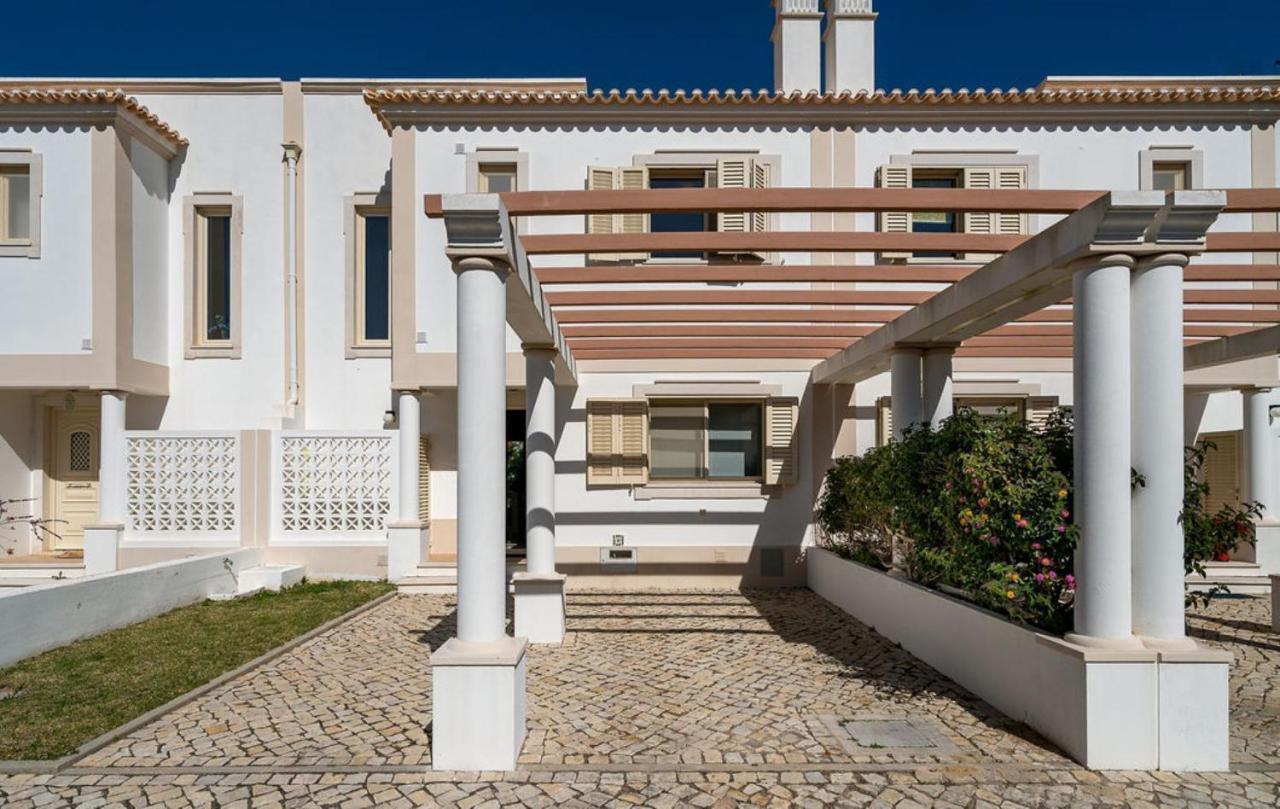 Villa Cantinho By Intiholidays Albufeira Bagian luar foto