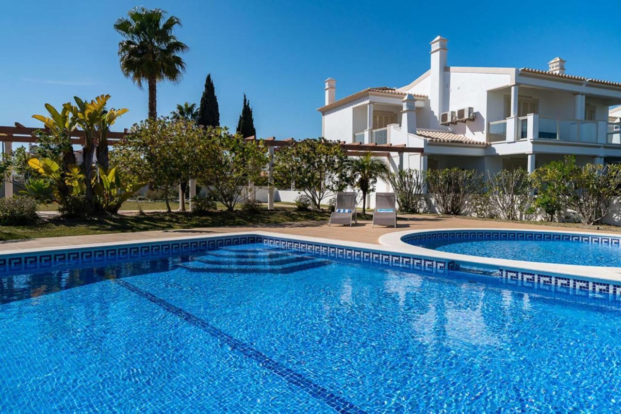 Villa Cantinho By Intiholidays Albufeira Bagian luar foto